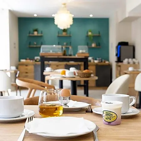 Barnea Hotel