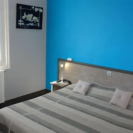 Barnea Hotel